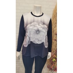 Camiseta gran flor negra