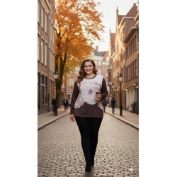 camiseta gran flor marrón