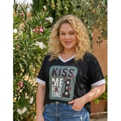 Camiseta kiss me