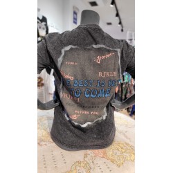 camiseta bugs bunny "lo mejor está por venir"