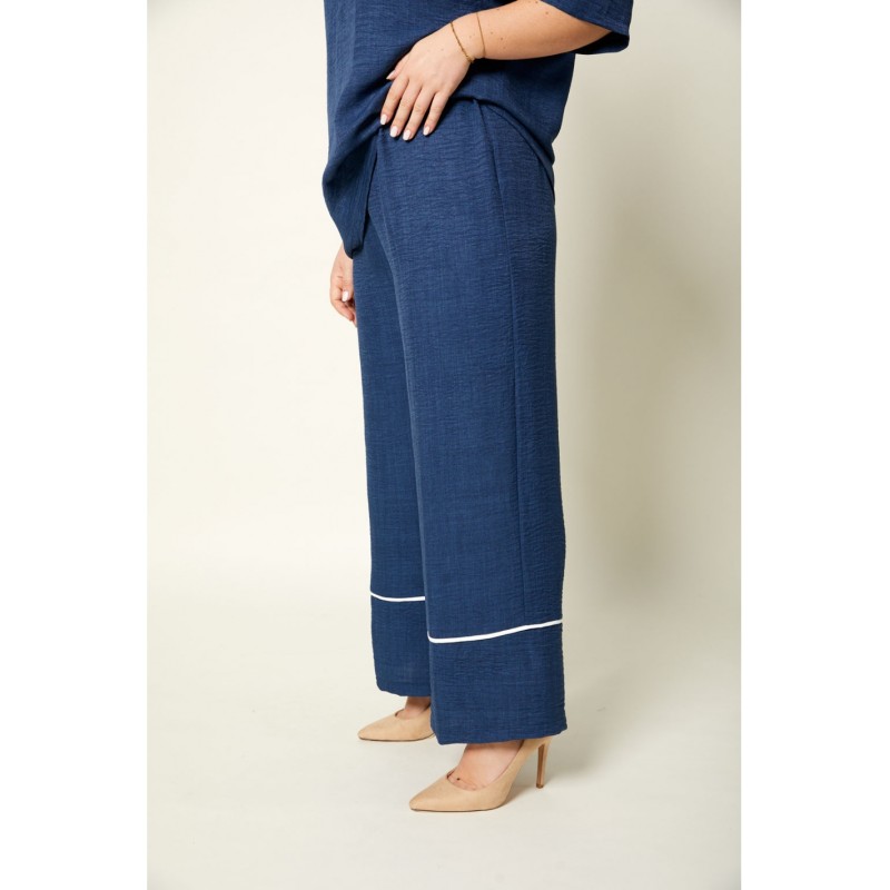 Pantalón capri negro